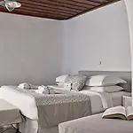 Mykonos Princess ホテル