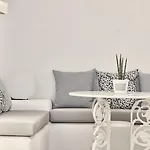 Mykonos Princess ホテル 5*